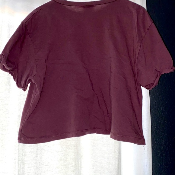 Crop top - Picture 2 of 3